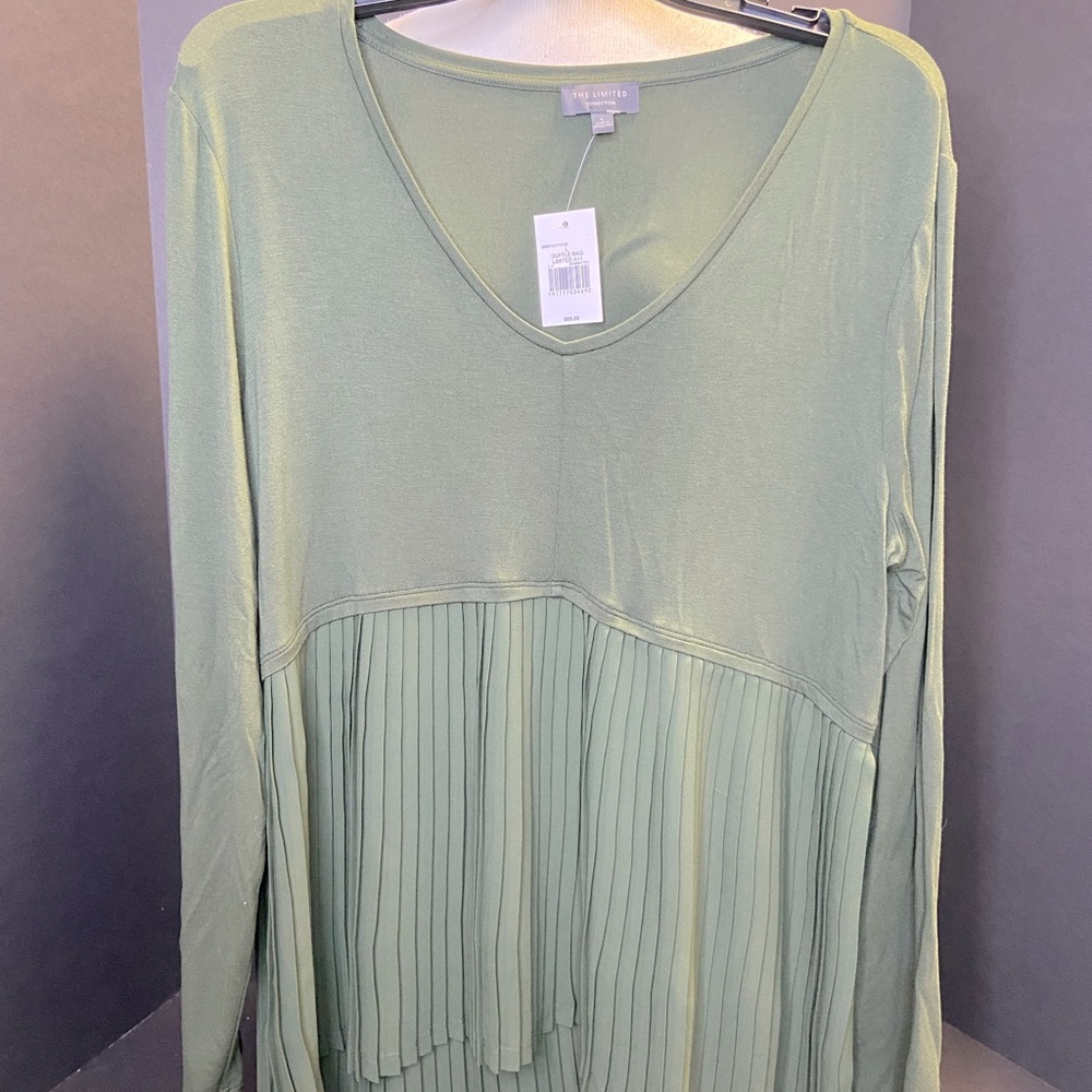 The Limited long-sleeve shirt, L NWT